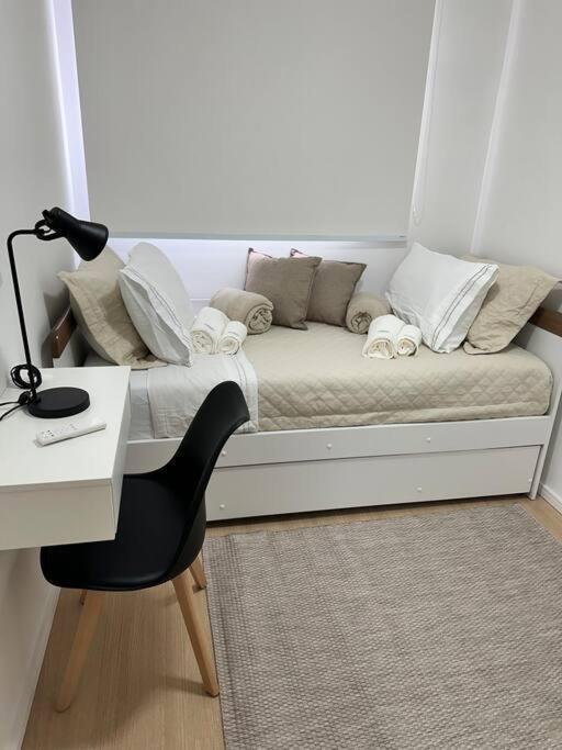 Apartamento Decorado Com Sacada No Polo Cultural E Eventos Da De São Paulo